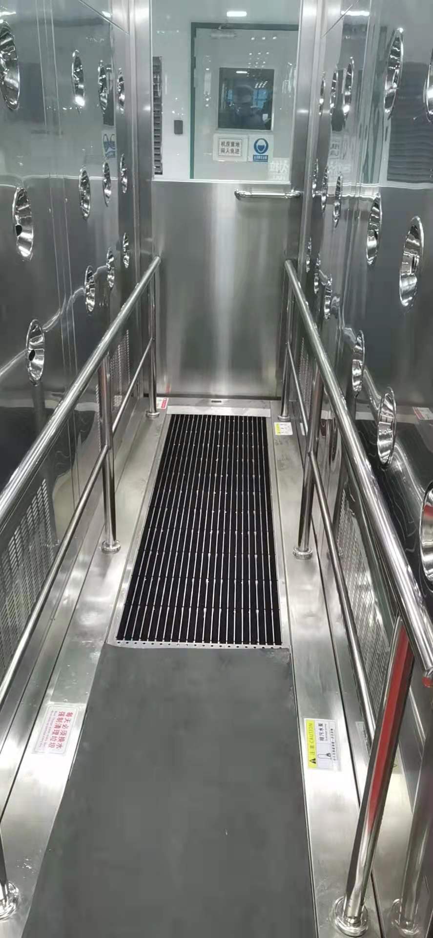 智能鞋底清潔機(jī)專配風(fēng)淋室